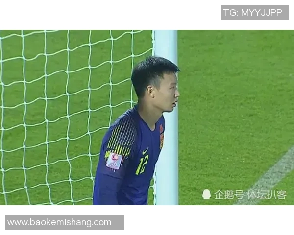 足球明星搞笑瞬间大盘点尴尬表情与失误合集让你捧腹大笑